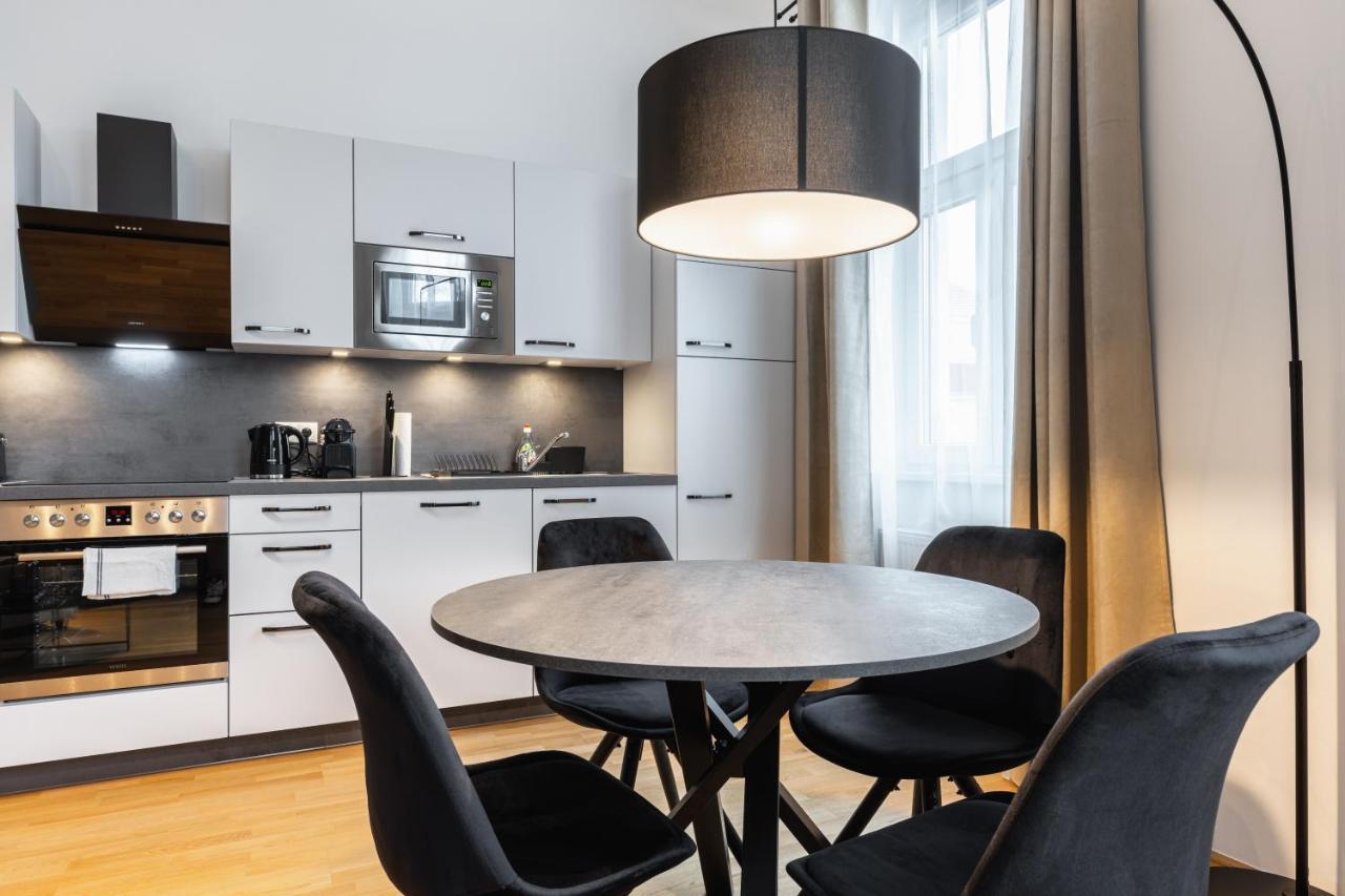 Trendy Apt With - Smart Tv, Coffee Machine In Meidling Vienna Esterno foto