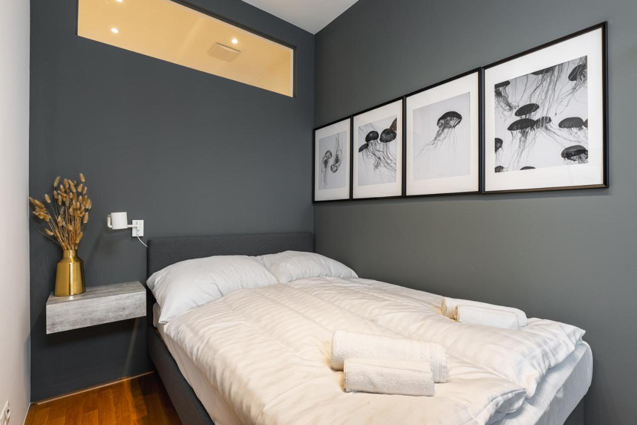 Trendy Apt With - Smart Tv, Coffee Machine In Meidling Vienna Esterno foto