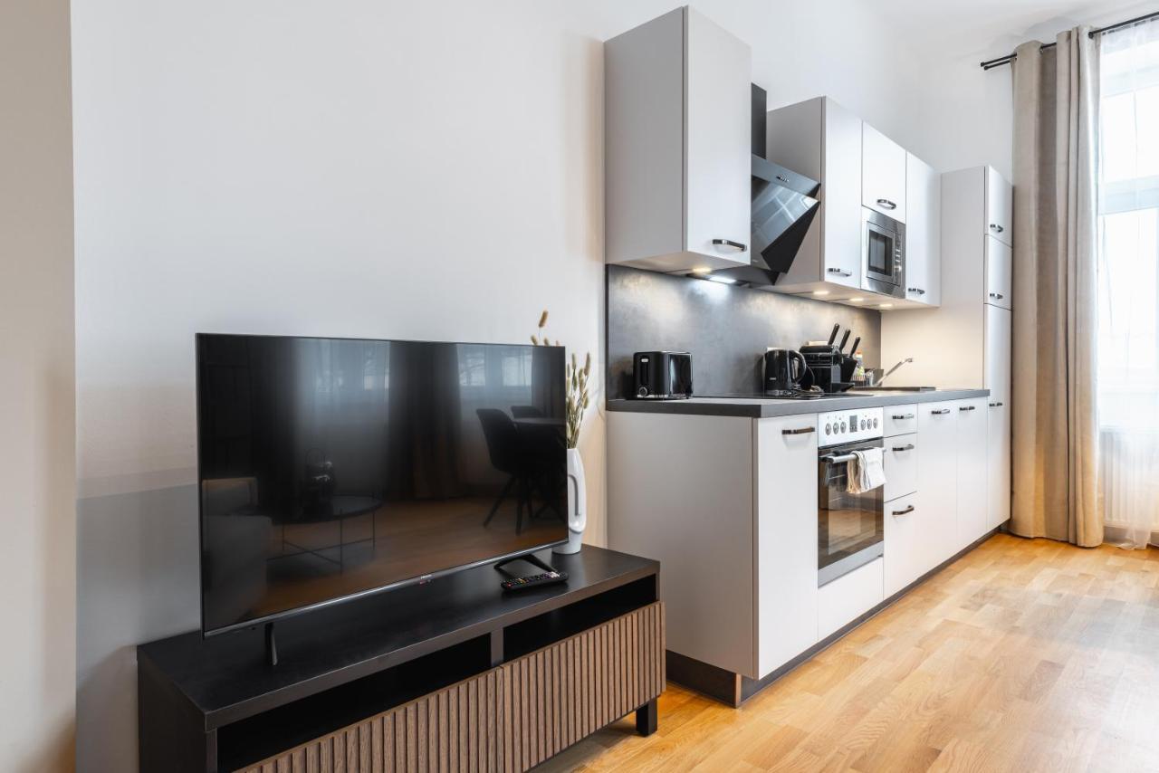 Trendy Apt With - Smart Tv, Coffee Machine In Meidling Vienna Esterno foto